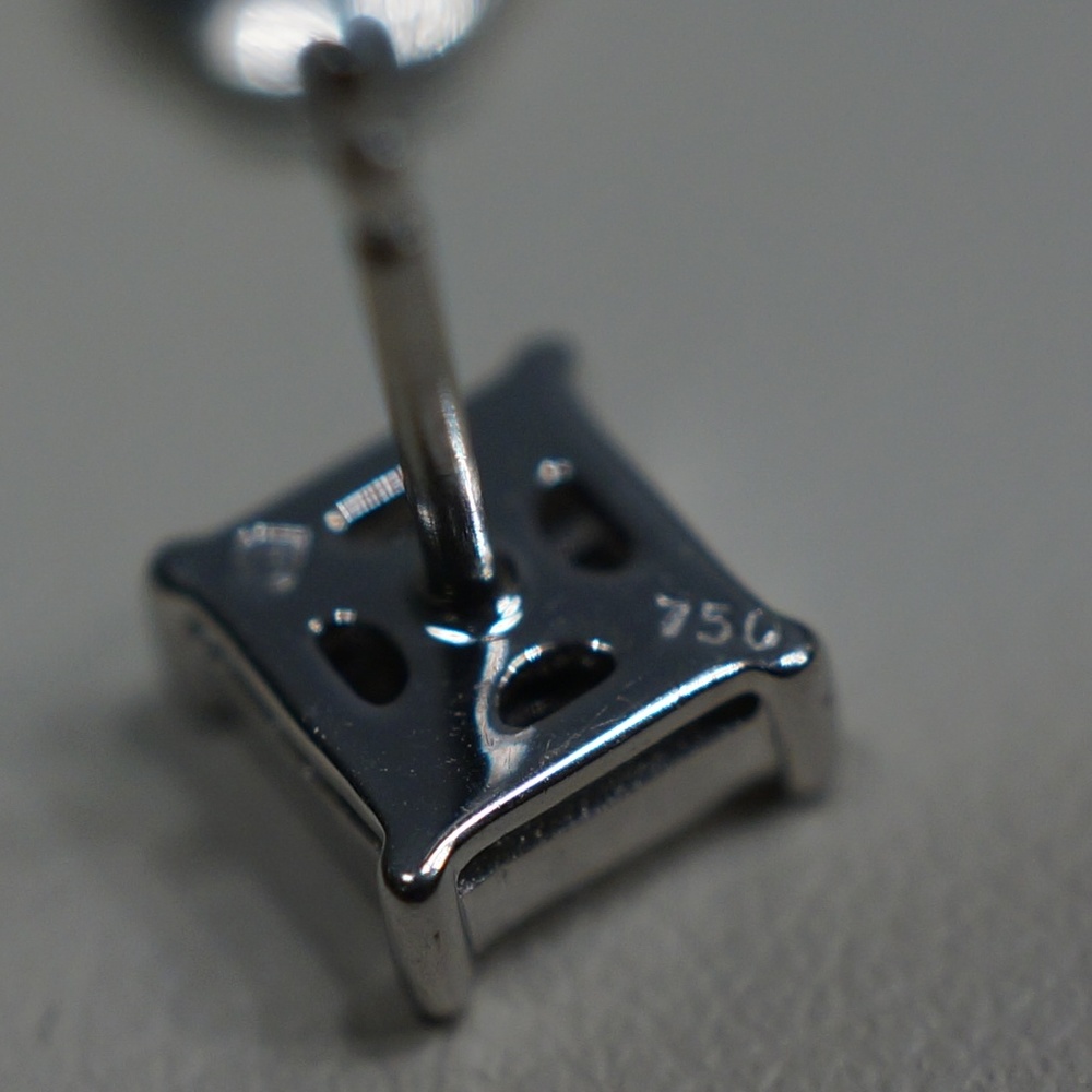 18KW Gold Invisible set Princess Diamond Earrings - Picture 5 of 7